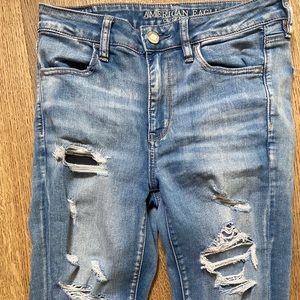 American Eagle ripped jeggings